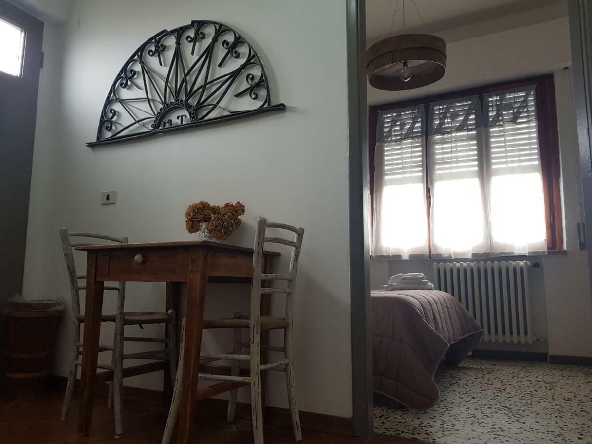 Apartmán Casa Jole Poppi Exteriér fotografie